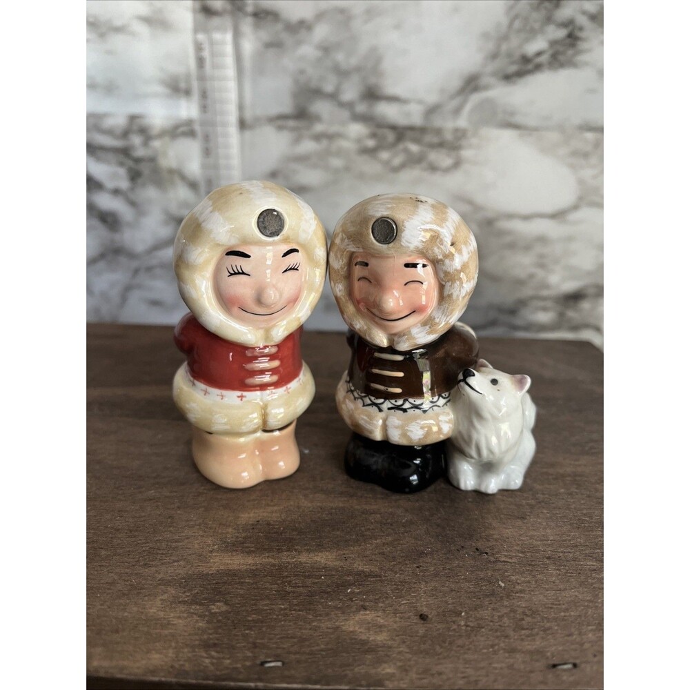 Kissing Eskimos Magnetic Salt and Pepper Shakers